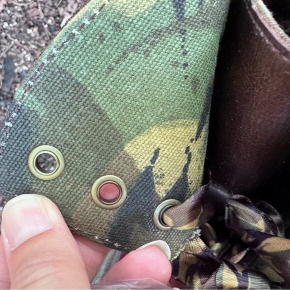 Dr. Martens Aimilta Camo Camouflage Brown Moto Boots Women's 8 US / 6 UK - Picture 11 of 12